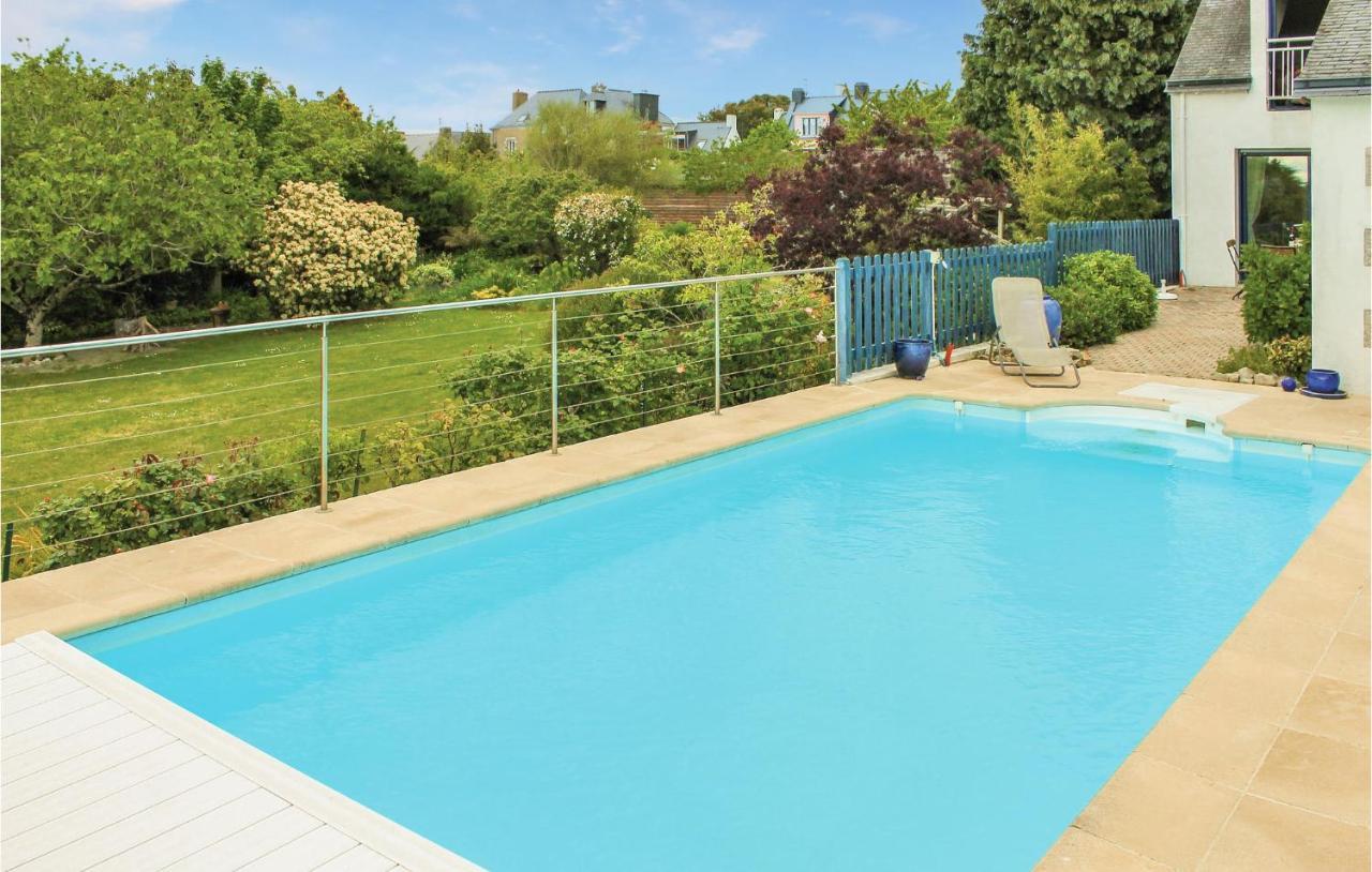 Lovely Home In Cadouarn With Wifi Séné Exterior foto